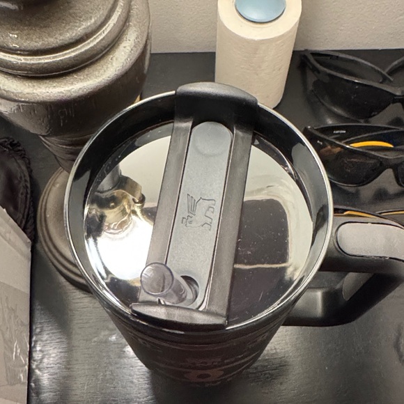 Stanley Black and Gold Insulated Mug (Brand new) - Picture 2 of 3